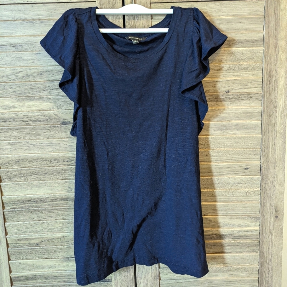 NWOT Banana Republic navy blue cotton modal soft top casual or elegant size M